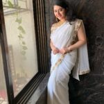 Shriya Sharma Instagram – Wearing @ethereal_boutiquee’s lovely saree! With @womens_shoppingworld’s gorgeous pearl set!

#shriyasharma