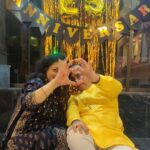 Shriya Sharma Instagram - Happy Anniversary my Lifelines ❤️ #SilverJubilee