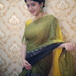 Shriya Sharma Instagram – Thank you for this Beautiful Khadi  Saree @ss_fashion_boutique_ 💕

#InLoveWithIt