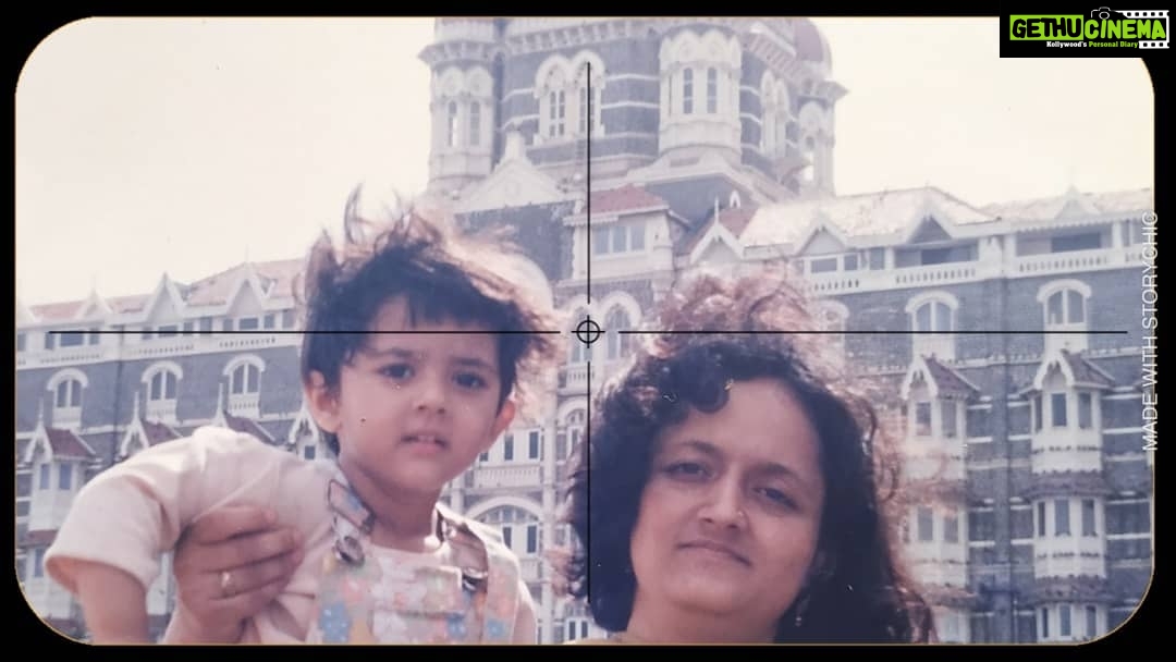 Shriya Sharma Instagram - Throwback to 2000. #FirstTimeInMumbai #Maa&Me #Click - Papa Dearest ❤ #ShriyaSharma