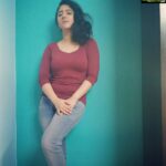 Shriya Sharma Instagram - Random Photo Sessions during Lockdown! Gotta keep ourselves going... #StayHome#StaySafe #ShriyaSharma