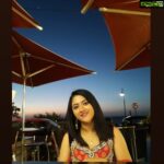 Shriya Sharma Instagram – Just like the stars, leave behind your sparkle. Silently yet perpetually!
#stayhome Band Stand Sea Face