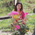 Shriya Sharma Instagram – At Nani’s place… #NatureLove ♥ Himachal Pradesh