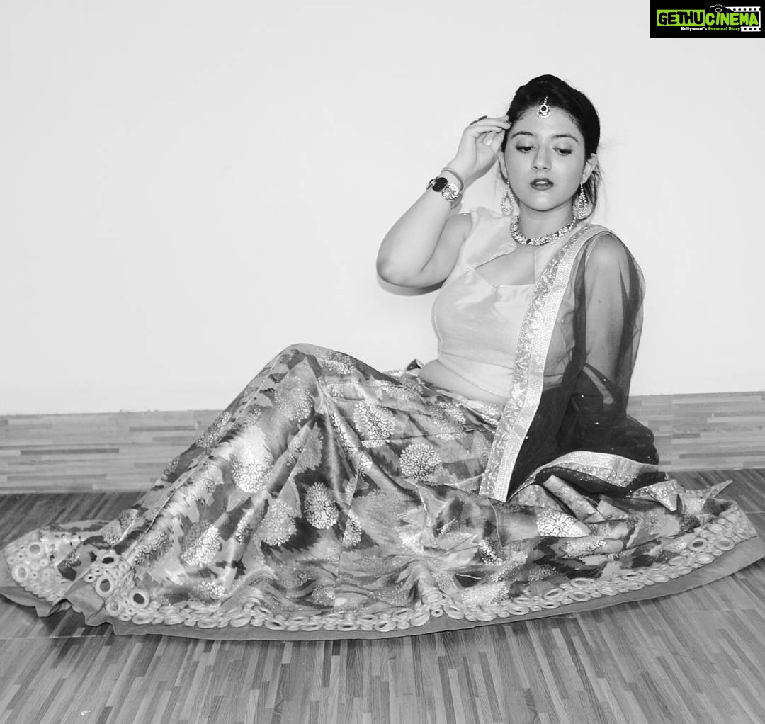 Shriya Sharma Instagram - Life is a shade of grey!