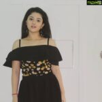 Shriya Sharma Instagram – Patience is the key to success in life… Keep working hard and things will fall in your favour, when they have to… Nothing is bigger than destiny! 😇
#ShriyaSharma