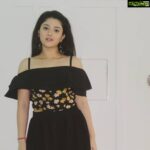 Shriya Sharma Instagram - Patience is the key to success in life... Keep working hard and things will fall in your favour, when they have to... Nothing is bigger than destiny! 😇 #ShriyaSharma