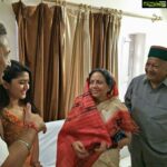 Shriya Sharma Instagram - Had the honorable opportunity of meeting the chief minister of my birth place, Himachal Pradesh, Shri VirBhadra Singh, his wife Shrimati Prathiba Singh and his Son Vikramaditya Singh! Virbhadra Singh ji's dedication and niceness even at this age is inspiring ! Had wonderful time at the temple.. And thank you to the authorities for the Momento and the wonderful pooja! #Blessed. Chamunda Devi Mata