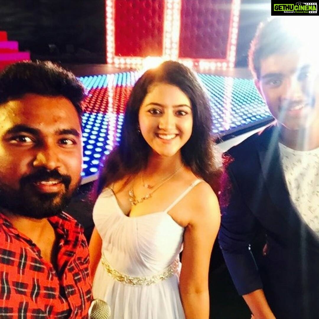Shriya Sharma Instagram - Thank you so much @vijay_binni sir, for making the #OkosaariOoMuddu song soo beautifully.. #Memories