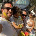 Shweta Bhardwaj Instagram – Happy holi 😍😍😍😍🙏🙏🙏🙏from our family to yours wish the life is full of beautiful colours blessings happiness tha🙏