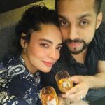 Shweta Bhardwaj Instagram - happy International spouse day thanks to u @salilacharya for what u do for r family and the most important thing thanks to ur spouse for going ever thing els 26th jan #internationalspouseday #happyinternationalspouseday