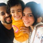 Shweta Bhardwaj Instagram - And he holds us tight @salilacharya and salil cry’s all most ever time when he drops him to school he looks strong but fathers heart 💓 is different lol