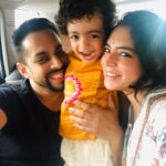 Shweta Bhardwaj Instagram – And he holds us tight @salilacharya and salil cry’s all most ever time when he drops him to school he looks strong but fathers heart 💓 is different lol