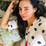 Shweta Bhardwaj Instagram - #nofilter #day no #makeup #day I am under the weather day 🥶🥺🤧🤕😪