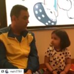 Shweta Bhardwaj Instagram – ❤️❤️❤️❤️❤️ @mahi7781 papa and baby girl 👨‍👧awwwwww