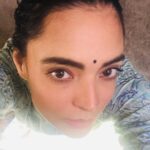 Shweta Bhardwaj Instagram - Take some light try catch the light stay in the light bring ur brightness in u outside and then close ur eyes and sleep in the peace of darkness #moring #light #brightness #darkness #night #loveurinnerself (no one going to get it )
