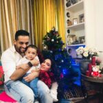 Shweta Bhardwaj Instagram – Our #happy #happy #day #merrychristmas @salilacharya @chanchanshev #babyray