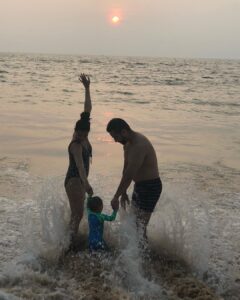 Shweta Bhardwaj Instagram - #sea #sunset #love 💗#babyray