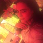 Shweta Bhardwaj Instagram - #that #light and me Toast and tonic BKC