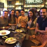 Shweta Bhardwaj Instagram - Ya I call it a #yummy😋 est night thanks @jaislinchona @ratnadhanda for hosting us at @tipplingstreet this place is going to be the place still can’t get over the food and over eating lol 😂