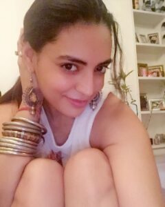 Shweta Bhardwaj Instagram - #thinking #what to eat all day mood 🤗🤗🤗🤗