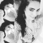 Shweta Bhardwaj Instagram - #exercise to build up your arm strength #selfie le le re