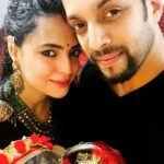 Shweta Bhardwaj Instagram – Happy #karvachauth to the man who drives me crazy who I drive crazy …one life with u is crazy 😜but we love crazy … and I am crazy 😜 about u my crazy baba @salilacharya I love u my moon 🌝 my sun 🌞 my ⭐️ star my universe my world 🌎 my heart beet my life line ….