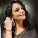 Shweta Menon Instagram - #ShwethaMenon MUA @avinash_s_chetia Stylist @sabarinathk_