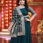 Shweta Menon Instagram - #shwethamenon Camera @akhil_photography_tvm MUA @mukeshmuralimakeover Stylist @sabarinathk_ Costume @ladies_planet_ Jewellery @mayoorajewels_by_archana Trivandrum, India
