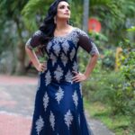 Shweta Menon Instagram – #shwethamenon 

Photos @ranjith_lensqueen 

Costume @elanclassics 

Jewellery @kallarackalladiescollection 

MUA @sijanmakeupartist 

Stylist @sabarinathk_ Flowers Media City Piravom