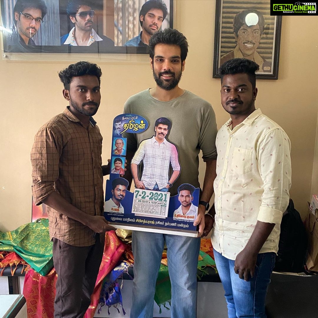 Sibi Sathyaraj Instagram - Reviews and Revenue are definitely important but, what’s more important and motivating is the genuine love and appreciation you receive from fans and audience.Happy to have met fans from Cuddalore,Pondicherry and Krishnagiri today and humbled by the appreciation they’ve given for #kabadadaari 😊🙏🏻 #fans #fansclub #sibiraj #sibisathyaraj #kollywood #tamilcinema #cinema