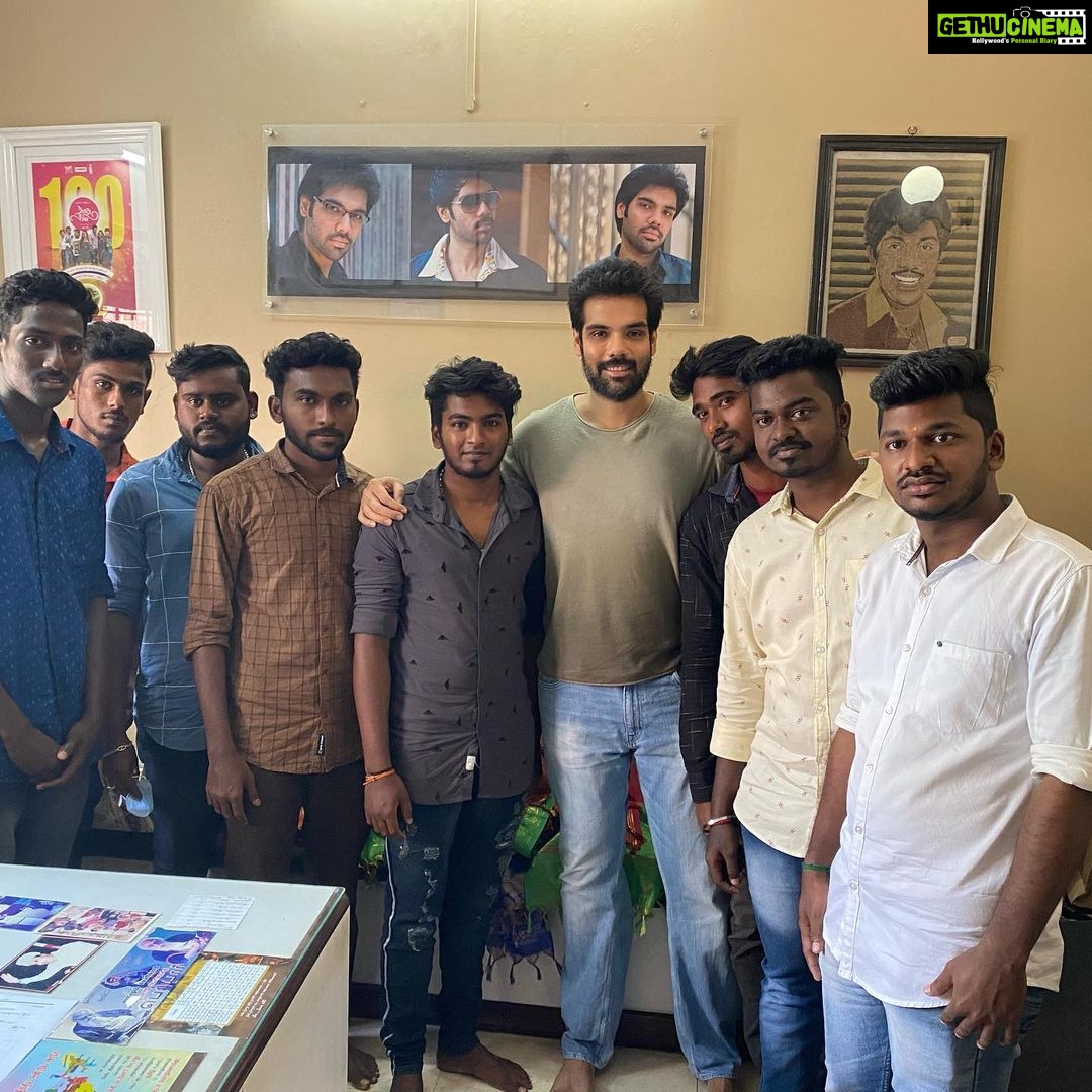 Sibi Sathyaraj Instagram - Reviews and Revenue are definitely important but, what’s more important and motivating is the genuine love and appreciation you receive from fans and audience.Happy to have met fans from Cuddalore,Pondicherry and Krishnagiri today and humbled by the appreciation they’ve given for #kabadadaari 😊🙏🏻 #fans #fansclub #sibiraj #sibisathyaraj #kollywood #tamilcinema #cinema