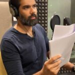 Sibi Sathyaraj Instagram - Happy to announce that I have completed the dubbing for my next film, ‘Maayon’. Directed by @dirkishore, co-starring @itstanya_official, music by #isaignaniilayaraja sir, Produced by @doublemeaningproductions. #Maayon #dubbing #newmovie #newfilm #sibiraj #sibisathyaraj #movies #tamilcinema #tamilmovie #newproject #workmode #movieupdates #tanyaravichandran #directorkishore #isaignani #ilayaraja #music