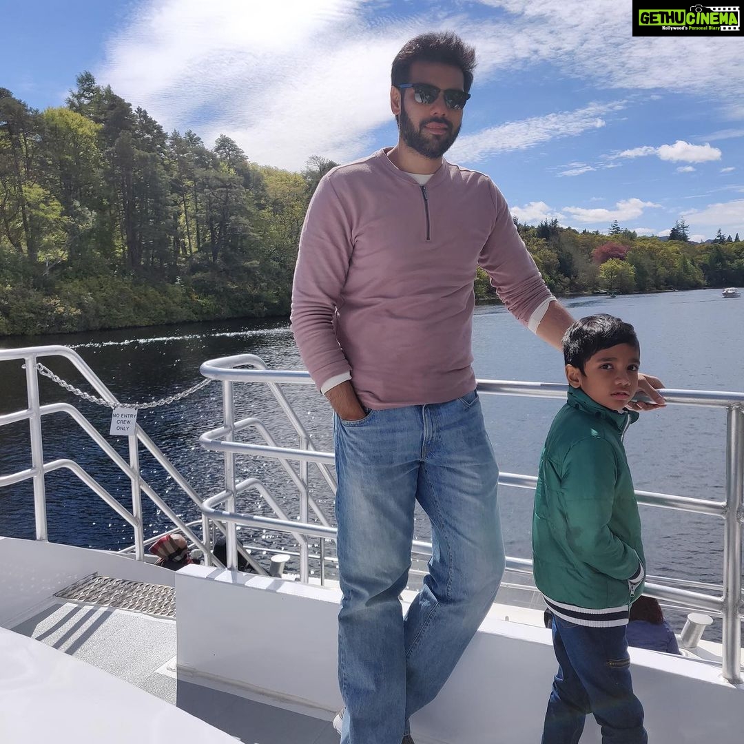 Sibi Sathyaraj Instagram - In search of the Loch Ness monster! #Scotland #Lochness #Inverness #Lochnessmonster #Nessie #photosofbritain #uktraveldiaries #SibiTravels