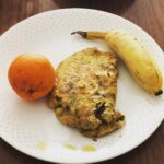 Sibi Sathyaraj Instagram - That’s my breakfast ready to be washed down by a glass of water and a cup of black coffee! #healthyfood #healthyeating #healthybreakfast #youarewhatyoueat #Eggs #Banana #orange #healthgoals