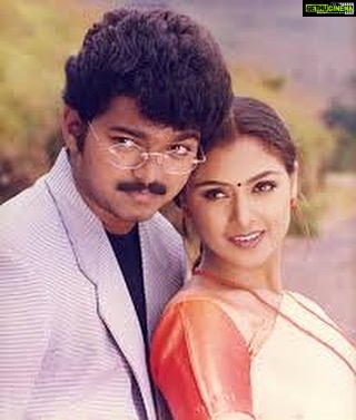 Sibi Sathyaraj Instagram - This film turned me from an admirer to a hardcore fan of our #Thalapathy and @risim44 mam!Used to watch the film almost every weekend during its silver jubilee run in Baby Albert theatre!Waiting for a rerelease!😊🙏🏻 #20YearsOfEvergreenSuperhitTMT #vijay #ilayathalapathy