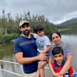 Sibi Sathyaraj Instagram - This lockdown has made me spend more time with my family which is invaluable. Grateful for that :) Make the most of this time to relax and spend quality time with your family. Stay safe always! 🤗 #family #familyteam #sons #wife #familygoals #revathisibiraj #DheeranSibiraj #SamaranSibiraj #ranbrothers #Sathyaraj #Sibiraj #SibiSathyaraj #lockdown #lockdown2021 #familyfirst #familytime #grateful #happymoments #staysafe #stayhome #stayhomestaysafe #healthiswealth