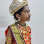 Sibi Sathyaraj Instagram - It's always a great feeling to watch your kids grow up.We accompanied my son Dheeran for his school's online Independence Day celebration, where every child was required to dress up as a freedom fighter.It was such a joy to watch him adorn the persona of Theeran chinnamalai for his competition. Samaran joins his big bro to show his bit of patriotism. It's really nice to see them try different things that bring back my childhood memories. 😊 #dheeransibiraj #samaransibiraj #revathisibiraj #sibiraj #sibisathyaraj #fancydress #dressup #freedomfighter #freedom #independenceday #independenceday2021 #celebration #dadson #dadsonlove #memoriesforlife #kids #theeranchinnamalai #persona #patriosim #family #familytime #fambam #happiness #moments #childhood #photooftheday