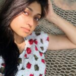 Sija Rose Instagram - She is difficult to handle.. Her emotions are beyond control Her thoughts go wild, She is calm but not her mind She is soft but not her thoughts She is difficult to handle.. So tell me What are you thinking girl! #whenheartspeaks #pagesfromlife #neverforget #memories #livealways #sunkissed #sunlight