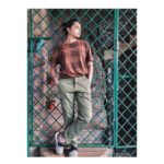 Sija Rose Instagram - Boyfriend T-shirt Loose pants Hair bun . Add on : mask . Most comfy attire . 📷 :💙 #boyfriendtshirt #attire #comfortablefashion #comfortableinmyskin #casual #casualoutfit #letskeepitgoing #appleofmyeye #kanmani #kannamma