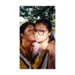 Sija Rose Instagram - It's my dum dums birthday @divya_thomas15 . That kiss.. Yaaak😂 .