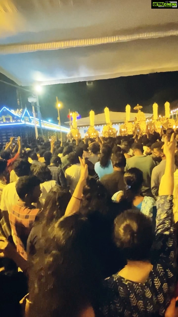 Sija Rose Instagram - An essence of Vrischikolsavam festival of Sree Poornathrayeesa Temple. . 8 day festival highlights Ezhunnallippu (procession of the utsava murti of the temple atop the elephant) Fifteen decorated elephants accompany the deity with Panchari Melam as music . If you can find ria and myself mention below🤭 . #reels #reelsinstagram #reelsvideo #reelsindia #reelsviral #reelskarofeelkaro #instagood #insta #instagram #instareels #festival #kerala #keralagram #temple #night #pooram