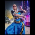 Sija Rose Instagram – Adorned my chilanga again
.
Danced to the fullest
. 
Felt alive
. 
Never going to give a break to my dancing gift
.
 That’s my promise not only for 2020,But forever! 
#bharatanatyam #indianclassicaldance #traditional #bluenblack #chilanga #gunguru #backtodancing #kanmani #kohleyes #kannamma