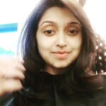 Sija Rose Instagram - WA-LAH . New hairdo . #newhairdo #bouncy #newlook #newlook💇 #stepcut #ilovemyhair #letyourhairdown #kohleyes #kanmani #kannamma Laura salon and spa