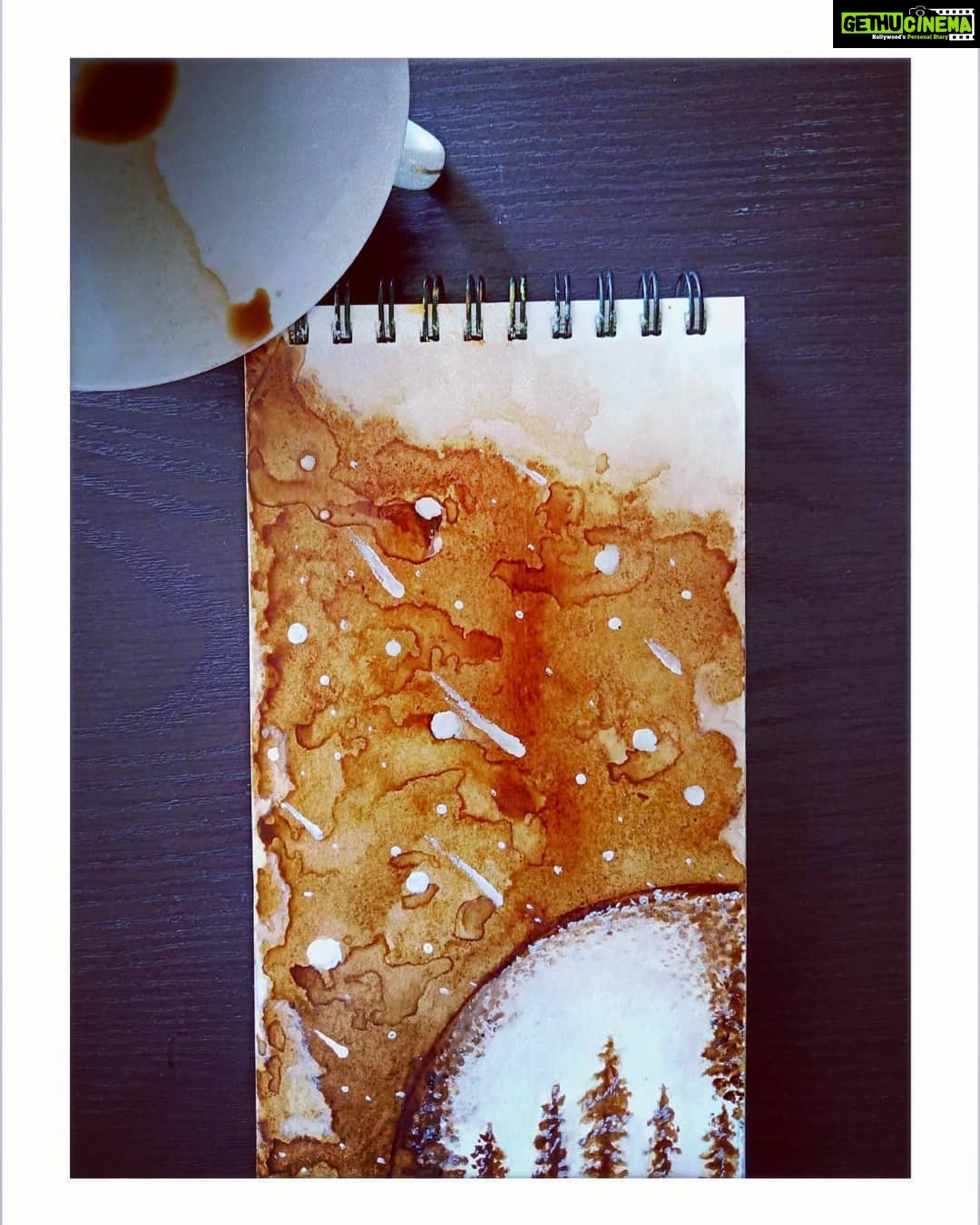 Sija Rose Instagram - Giving a try on coffee art . All critics are welcome . Should I try more? π€ #coffe #coffeeart #tothestars #letscoffee #coffeepainting #earthandstars #shootingstars #artistic #SRG #SRart Kochi, India