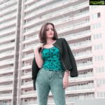 Sneha Ullal Instagram - Wherever you stand, Stand tall and strong. #keepitreal #snehaullal