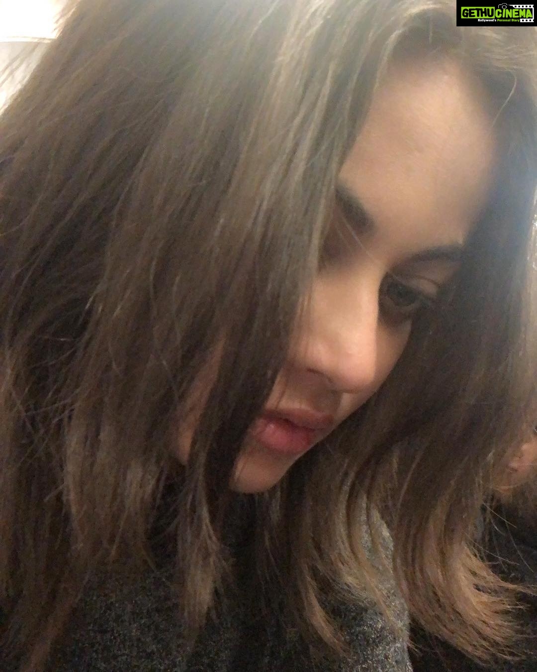 Sneha Ullal Instagram - Apparently the color of my hair is Ash.And no i dont color my hair. #keepitreal