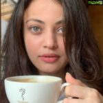 Sneha Ullal Instagram - Cover me in moonlight,shower with me coffeeeeeeeee #snehaullal 🥰😋 so lame😂😂😂😂.Which milk do you prefer with your tea or coffee?For me its Oat Milk.