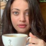 Sneha Ullal Instagram – Cover me in moonlight,shower with me coffeeeeeeeee #snehaullal 🥰😋 so lame😂😂😂😂.Which milk do you prefer with your tea or coffee?For me its Oat Milk.