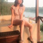 Sneha Ullal Instagram - Anchavyo Resorts,2 hours away from Mumbai,a perfect escape from our crazy city lives and now my favourite spot to chill.You must go visit.Its beautiful,real,earthy full of nature and near the Vaitarna river.So if your raw and rustic like me,you will love staying here. Anchaviyo