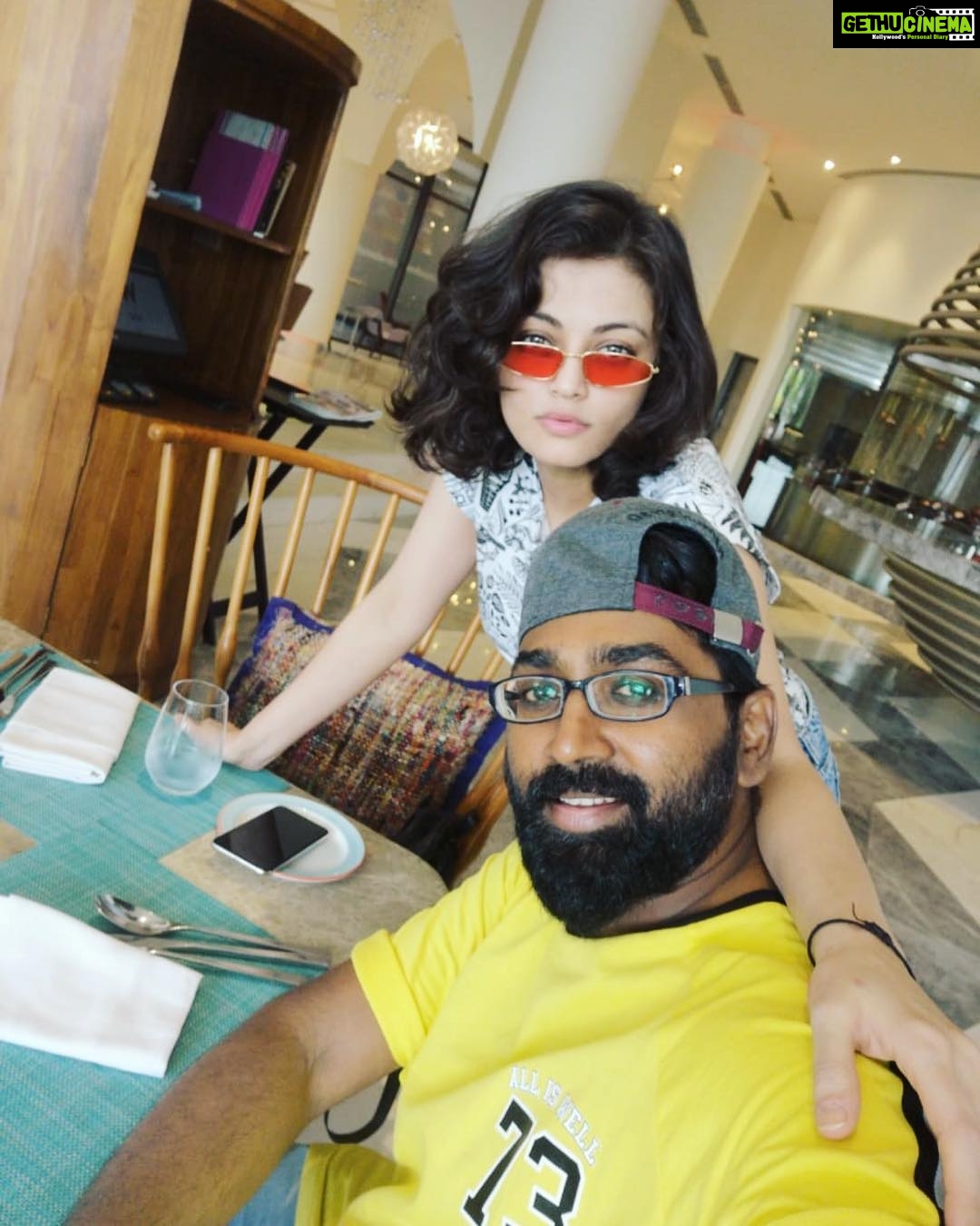 Sneha Ullal Instagram - A new day of a new year..Make it count..#foreverkindofpeople #alwaysandforever .Happiest Bday Happiest life..❤️